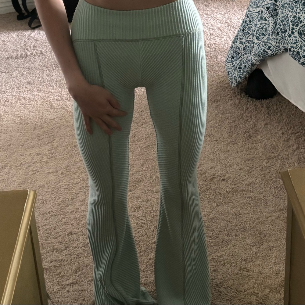 Urban outfitters blue flare leggings